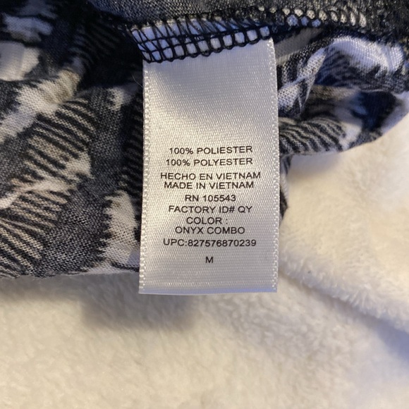 SLEEVELESS TOP - Picture 6 of 6